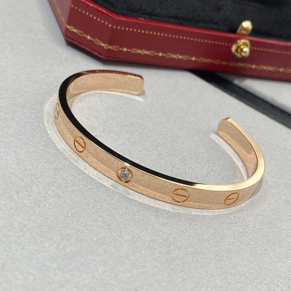 Miro LOVE BRACELET 6.1MM 1 DIAMOND OPEN CUFF