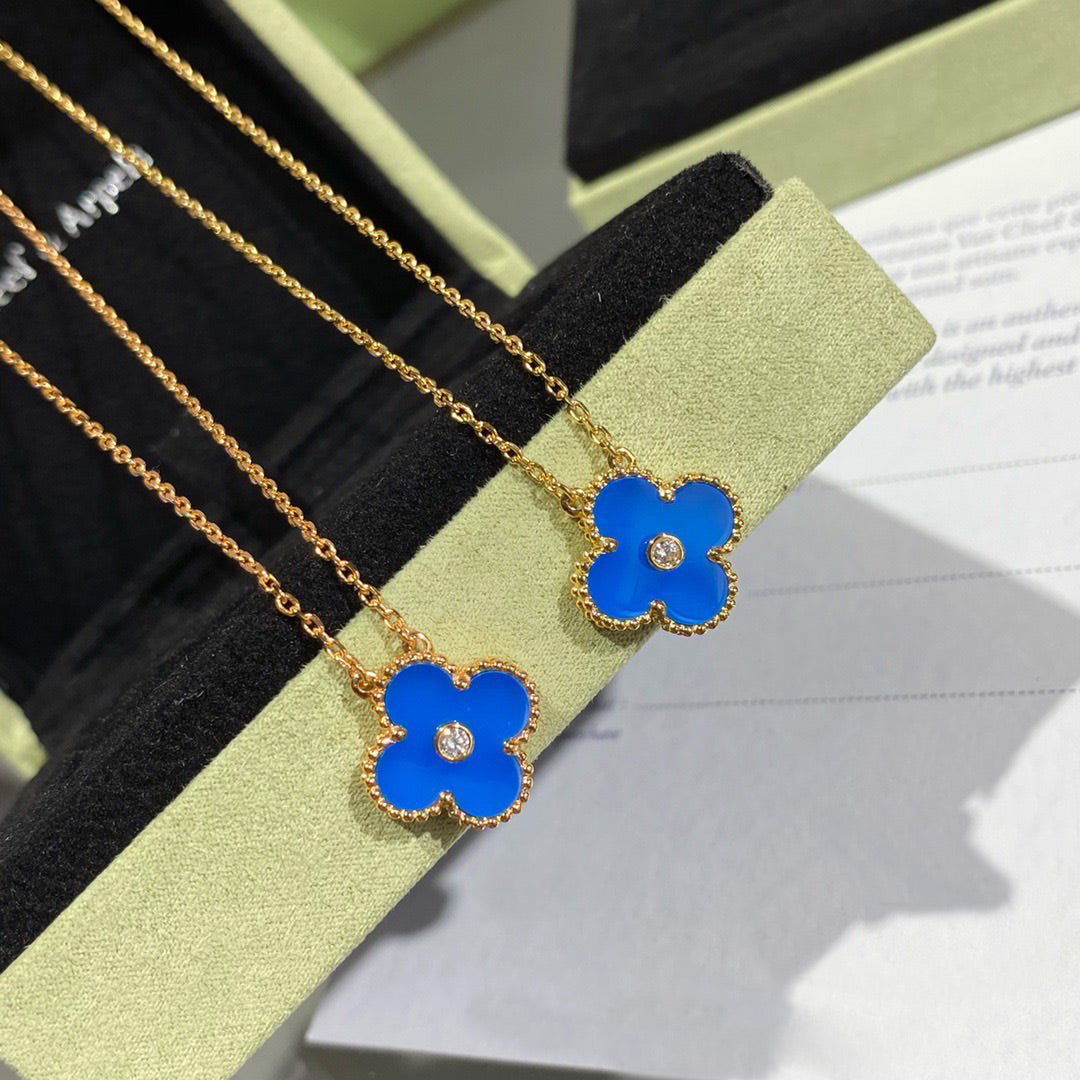 Miro CLOVER 15MM DIAMOND AND BLUE AGATE NECKLACE
