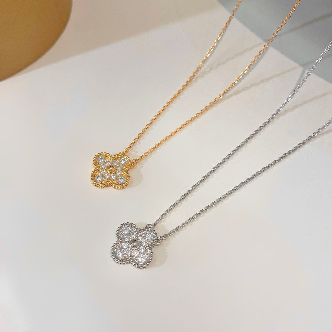 Miro CLOVER 15MM DIAMOND SINGLE FLOWER NECKLACE