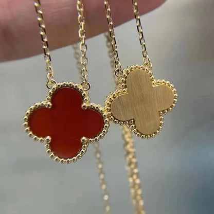 Miro CLOVER 15MM CARNELIAN SINGLE FLOWER NECKLACE