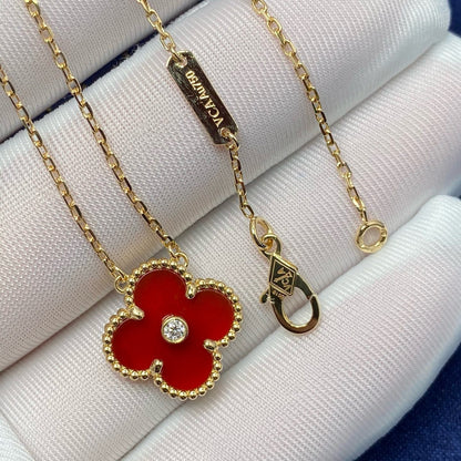 Miro CLOVER 15MM DIAMOND CARNELIAN NECKLACE