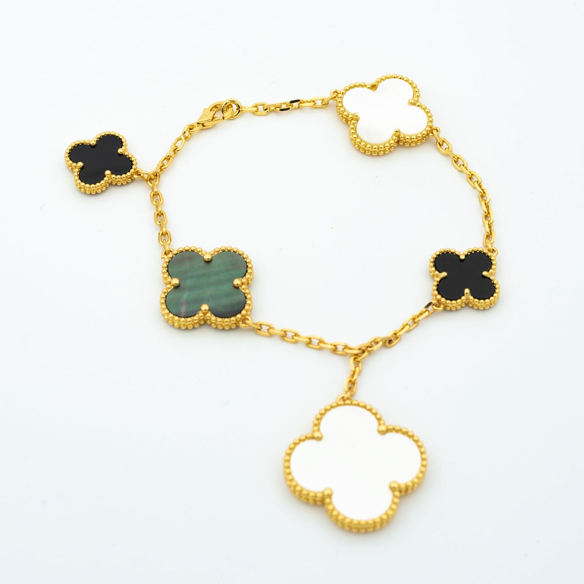 Miro CLOVER BRACELET 5 MOTIFS ONYX MOP