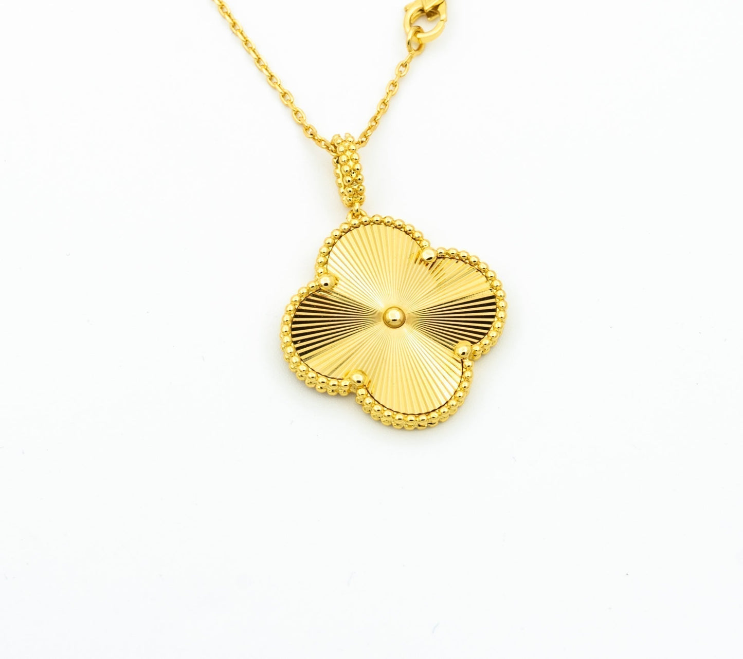 Miro CLOVER 25MM PEDANT NECKLACE GOLD