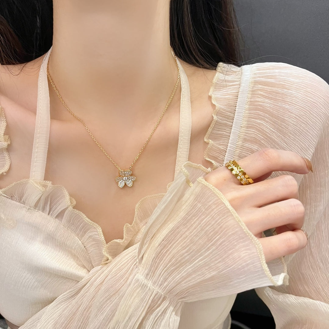 Miro FLOWER DIAMOND NECKLACE