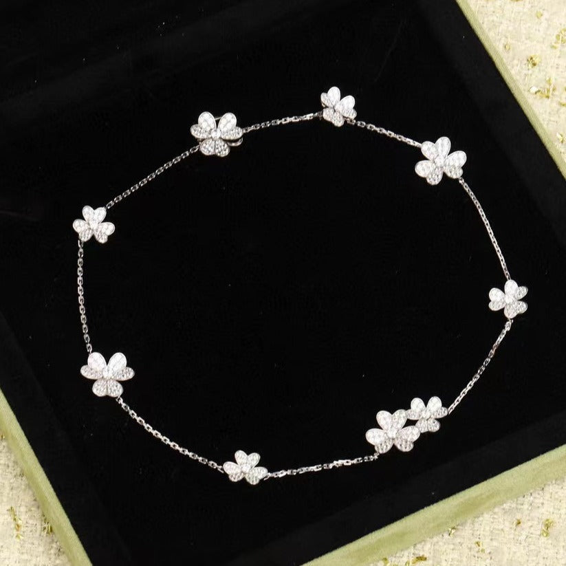 Miro FRIVOLE SILVER 9 FLOWERS NECKLACE