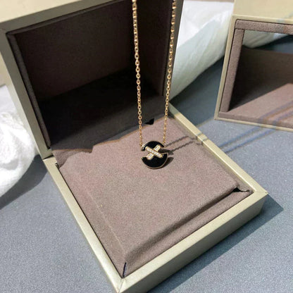 Miro JEUX DE ROSE GOLD DIAMOND NECKLACE