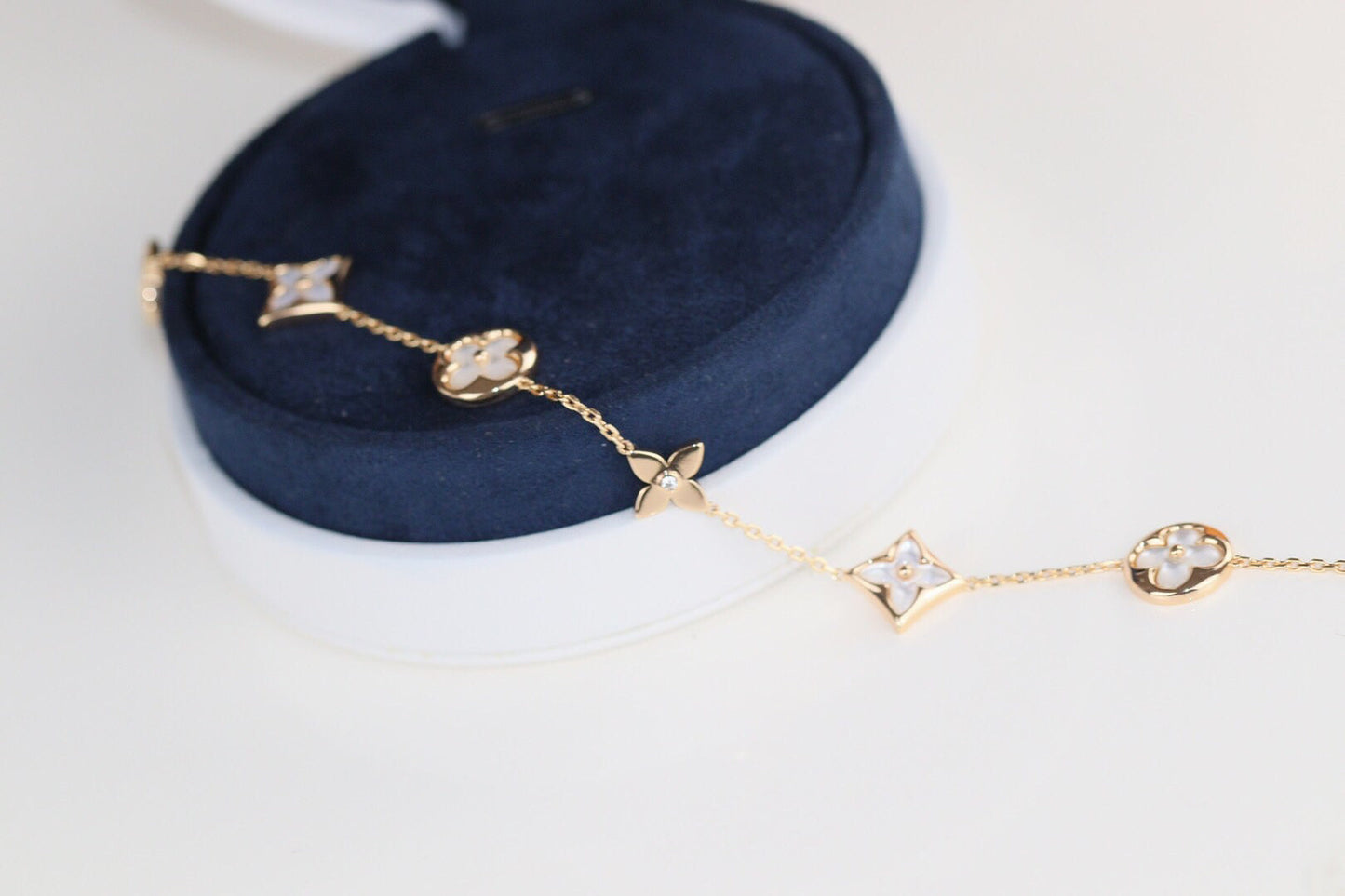 Miro LEAF CLOVER BRACELET