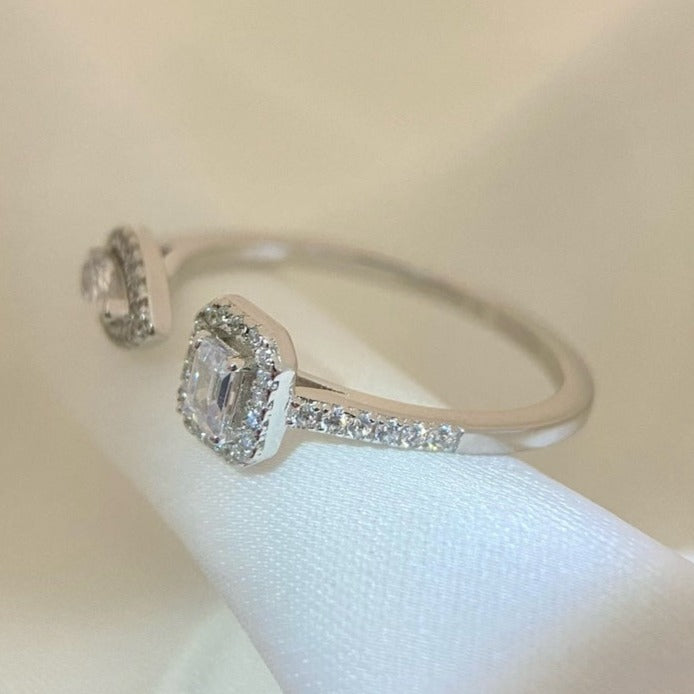 [Miro ] MY TWIN TOI & MOI SILVER DIAMOND RING