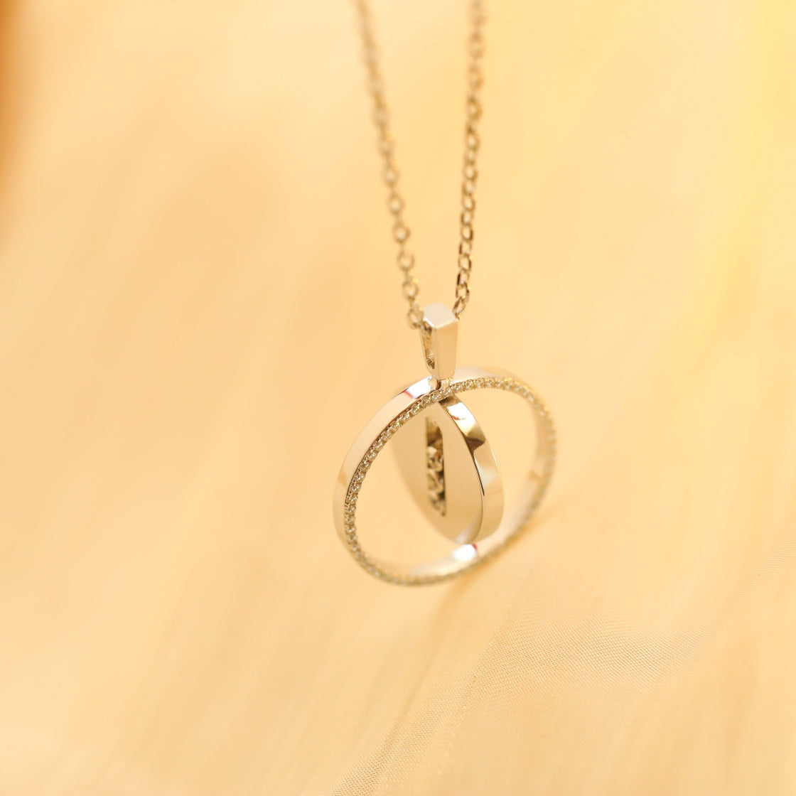 [Miro ]  MOVE MM SILVER DIAMOND NECKLACE