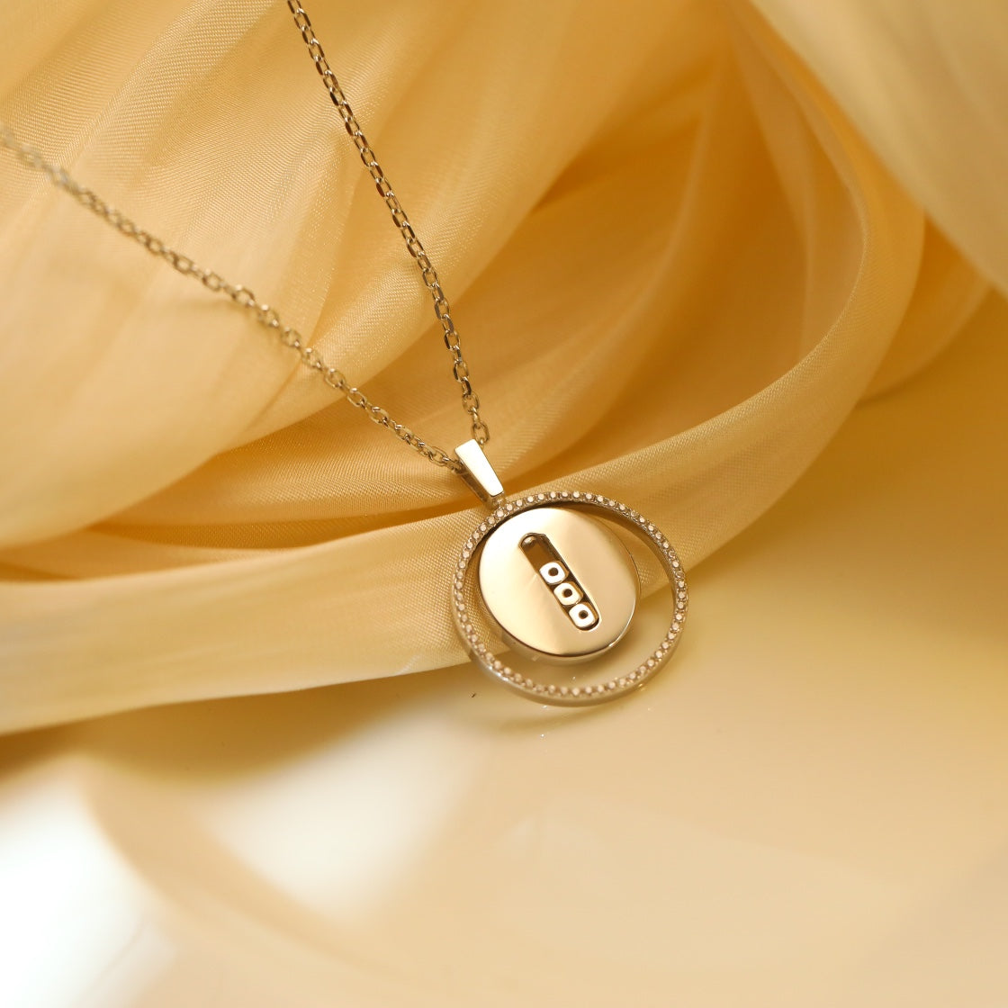 [Miro ]  MOVE MM SILVER DIAMOND NECKLACE