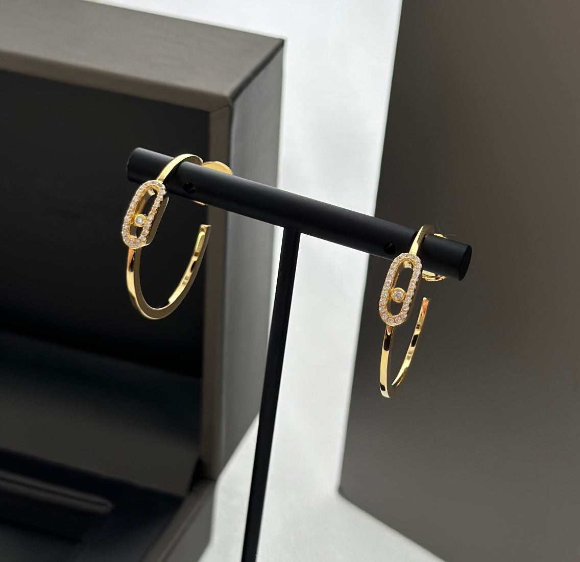 [Miro ] CREOLES MOVE UNO PM DIAMOND EARRINGS