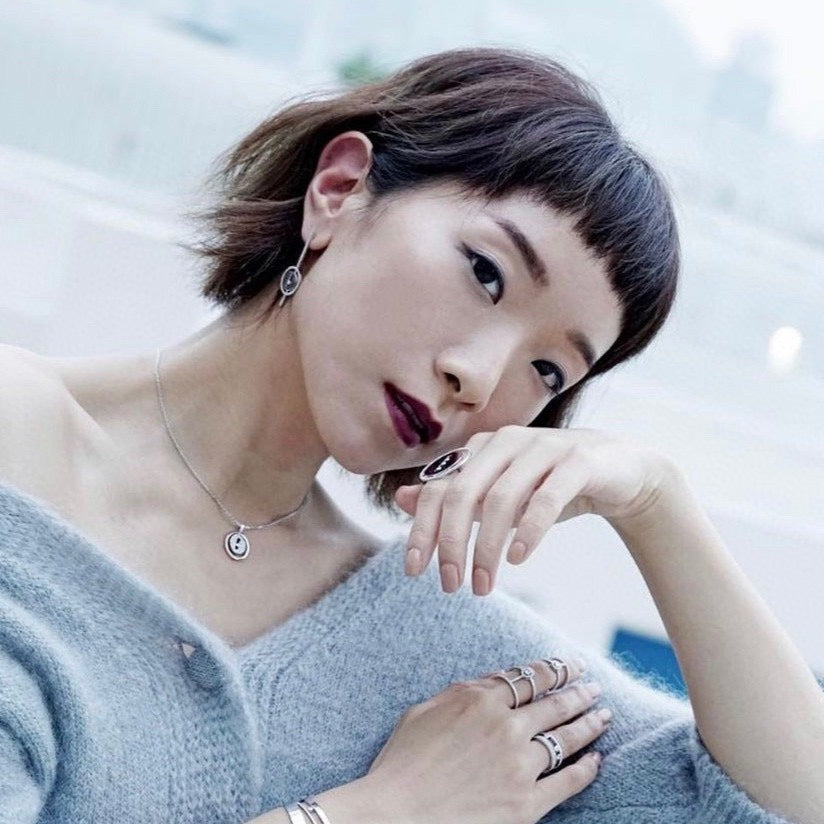 [Miro ]  MOVE ARROW PINK GOLD DIAMOND EARRINGS