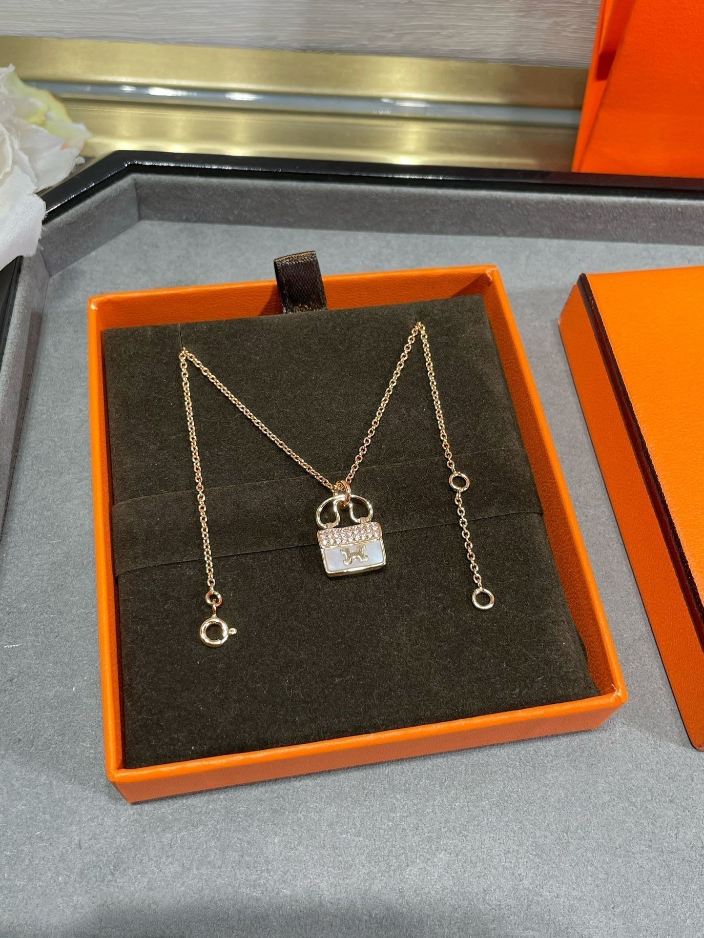 Miro H CIRCE MOISSANITE PENDANT NECKLACE GOLD