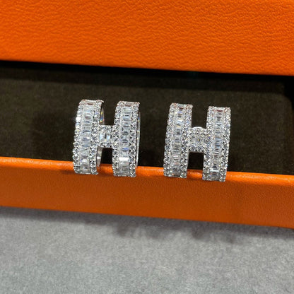 Miro H STUD EARRINGS WITH SILVER DIAMONDS