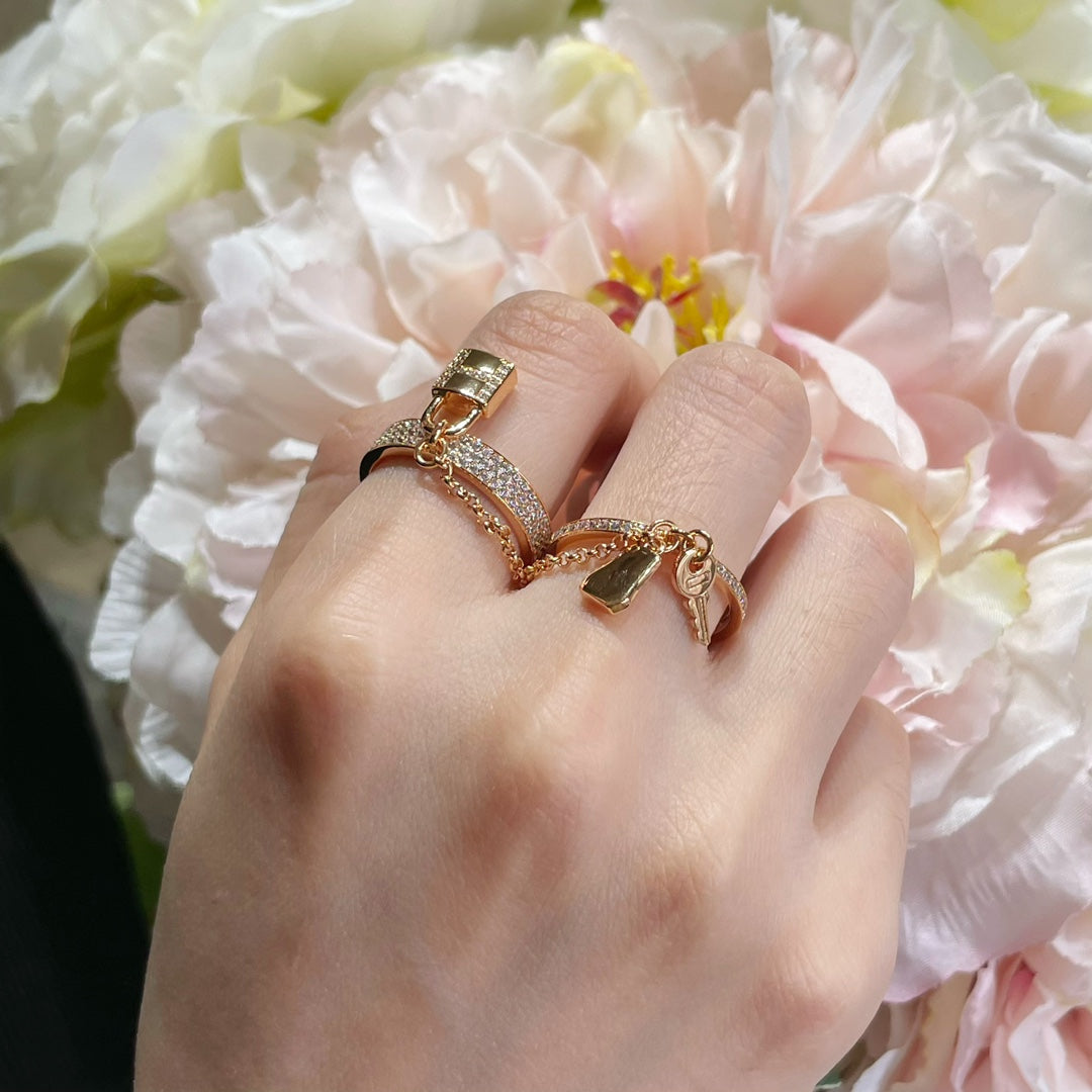 Miro HM KELLY CLOCHETTE DOUBLE RING IN  WITH DIAMONDS