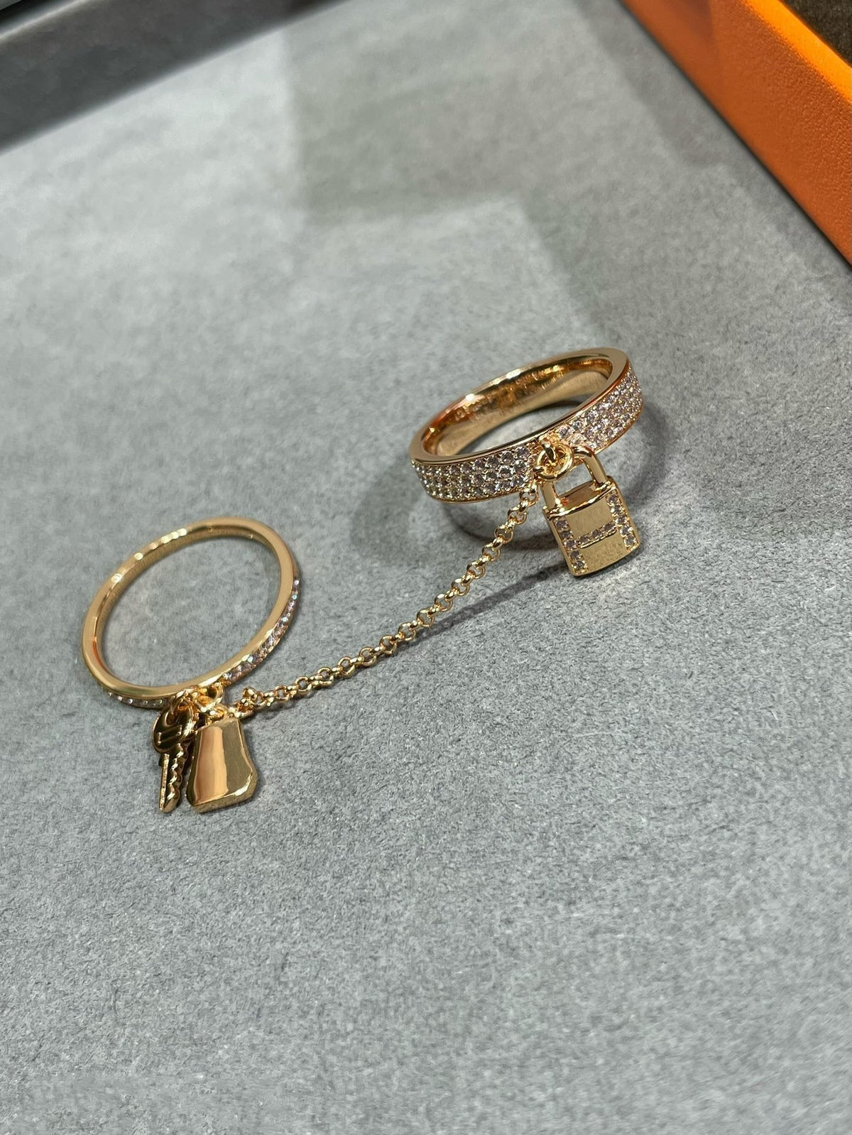 Miro HM KELLY CLOCHETTE DOUBLE RING IN  WITH DIAMONDS