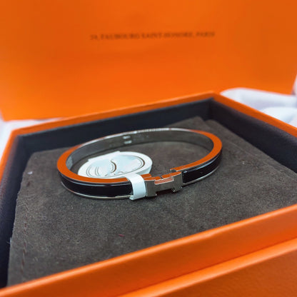 Miro CLASSIC HM CLIC BLACK 8MM ENAMEL BRACELET