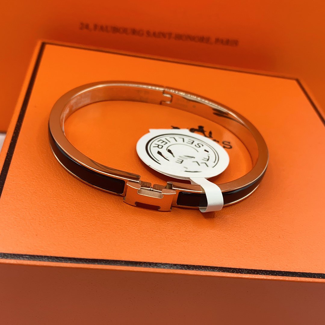 Miro CLASSIC HM CLIC BLACK 8MM ENAMEL BRACELET