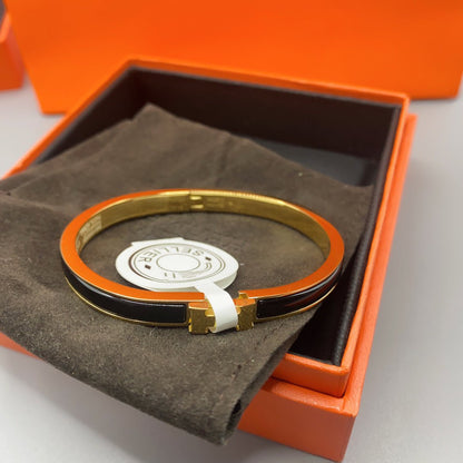 Miro CLASSIC HM CLIC BLACK 8MM ENAMEL BRACELET