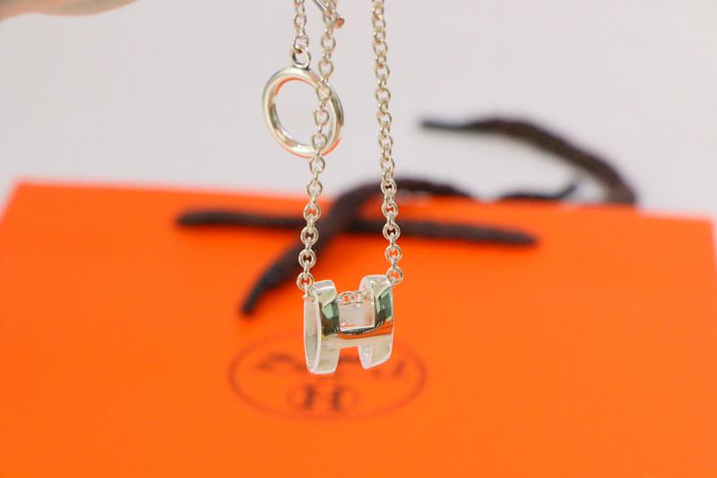 Miro HM NECKLACE H LETTER OVAL SERIES