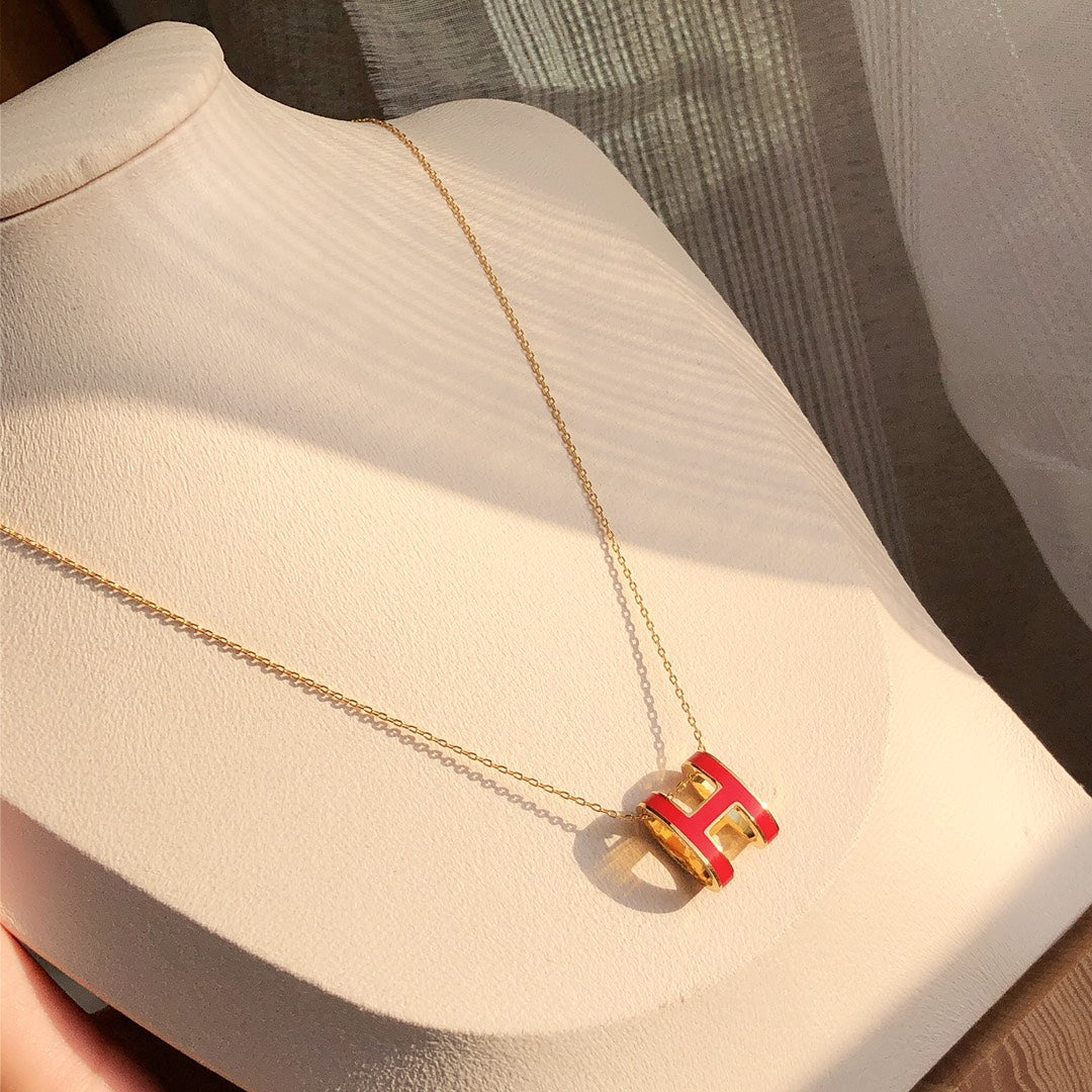Miro HM CLIC RED ENAMEL GOLD NECKLACE