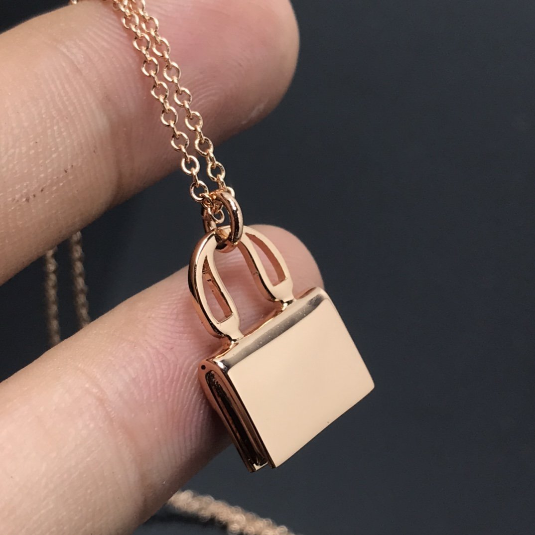 Miro HM NECKLACE ARRIVAL BLACK DIAMOND