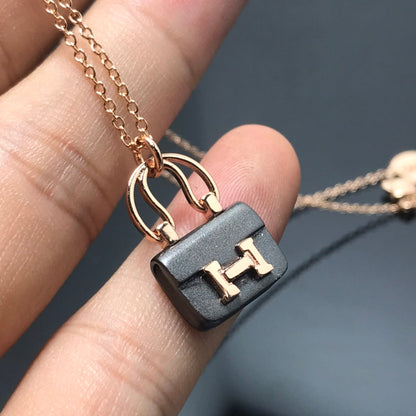 Miro レディース HM アミュレット コンスタンス ペンダント ネックレス