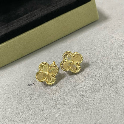 Miro CLOVER MEDIUM STUD EARRINGS