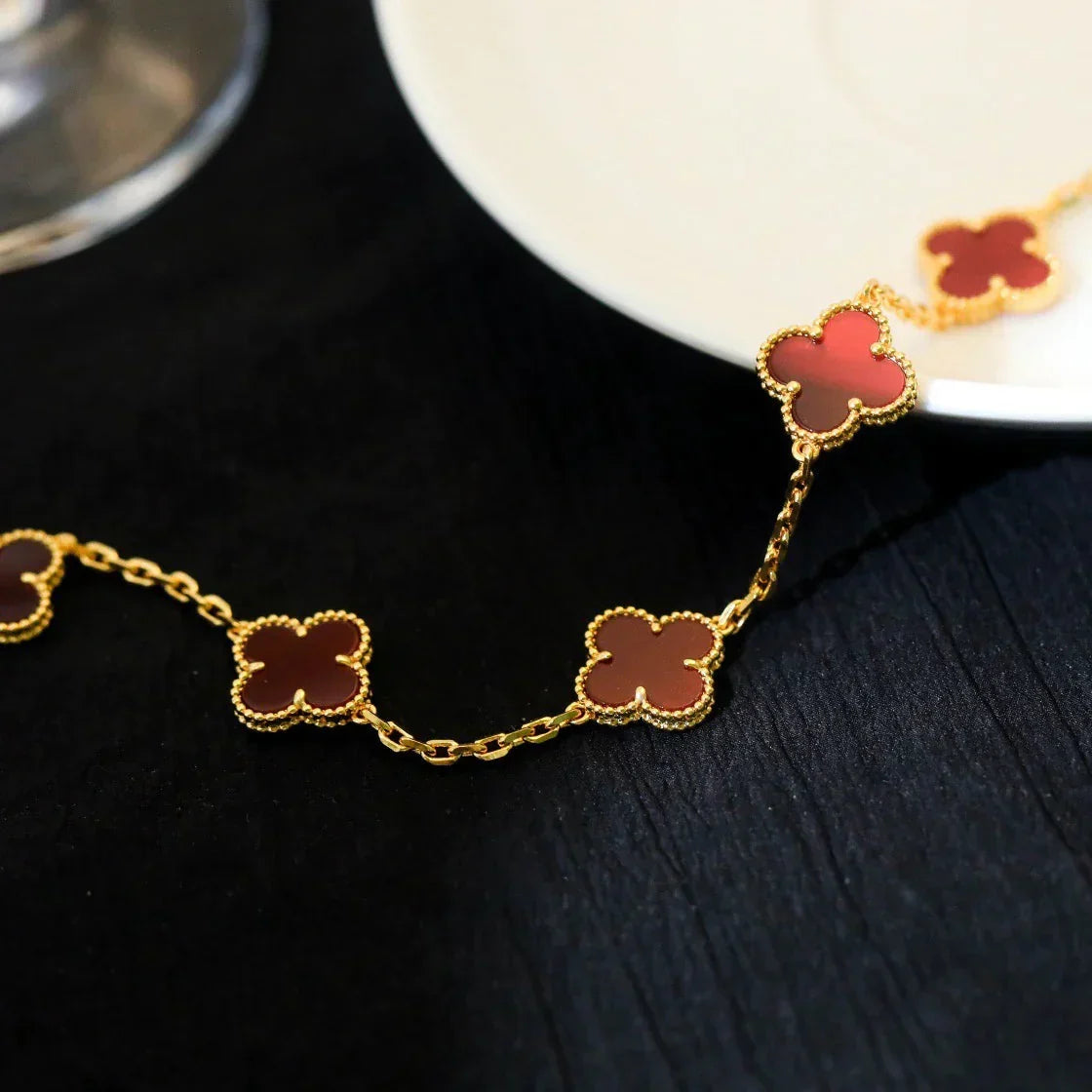[Miro ]New  CLOVER 5 MOTIF RED CORNELIAN BRACELET COLLECTION
