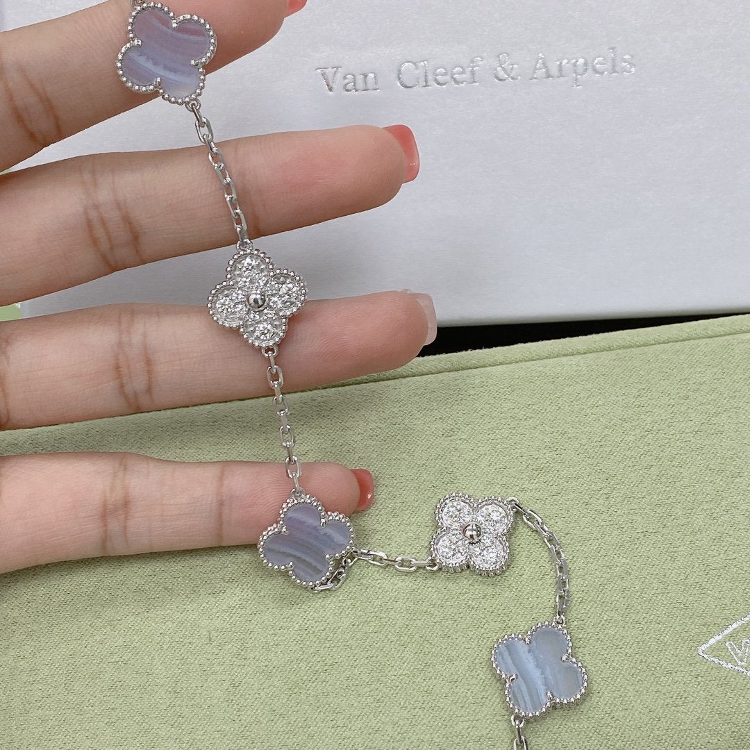 [Miro ]New  CLOVER 5 MOTIF PURPLE CHALCEDONY BRACELET COLLECTION