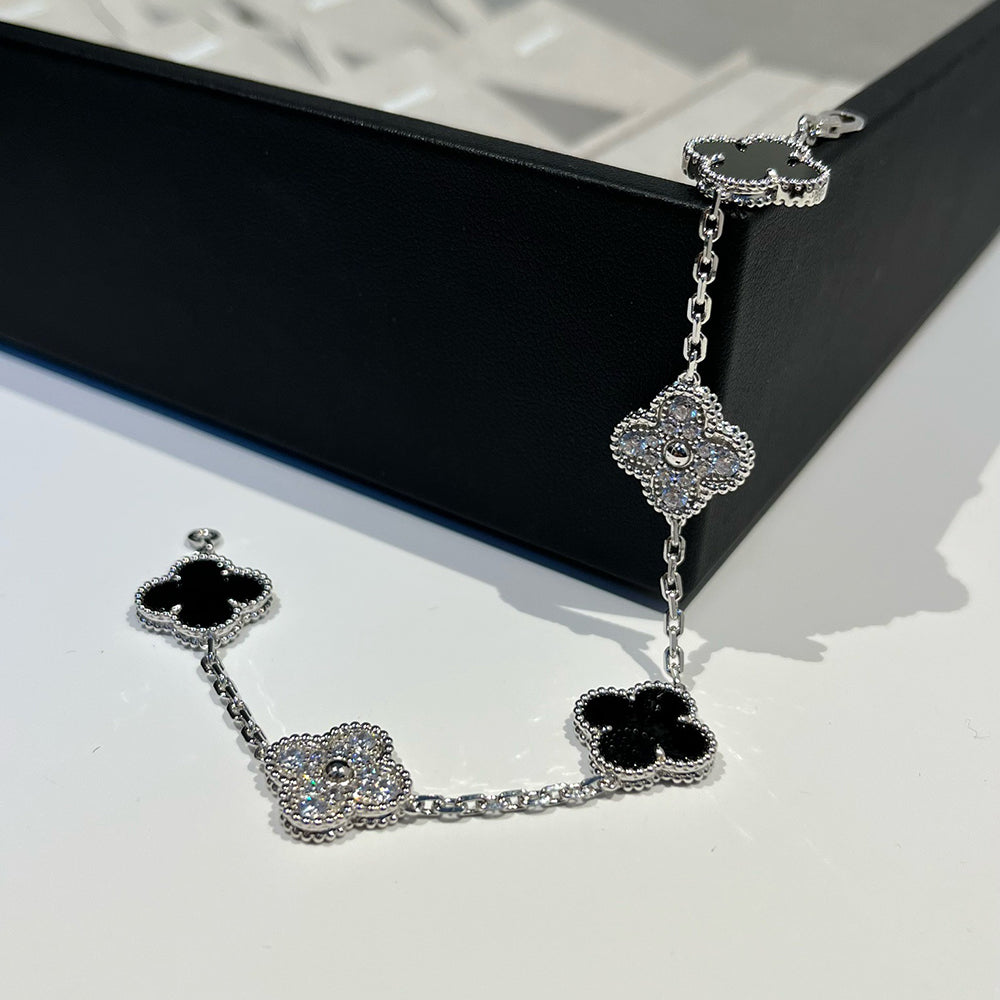 [Miro ]New CLOVER 5 MOTIF ONYXS BRACELET COLLECTION