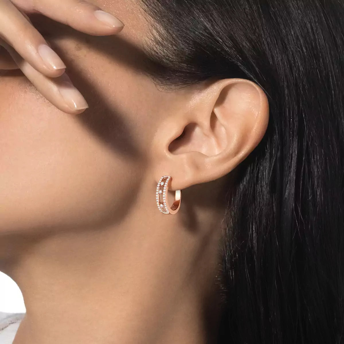 [Miro ]Diamond Pave_ Hoop Earrings Move