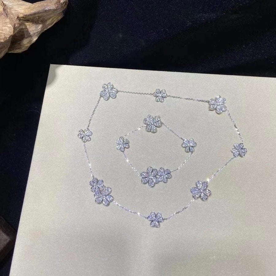 Miro FRIVOLE SILVER 5 FLOWERS BRACELET