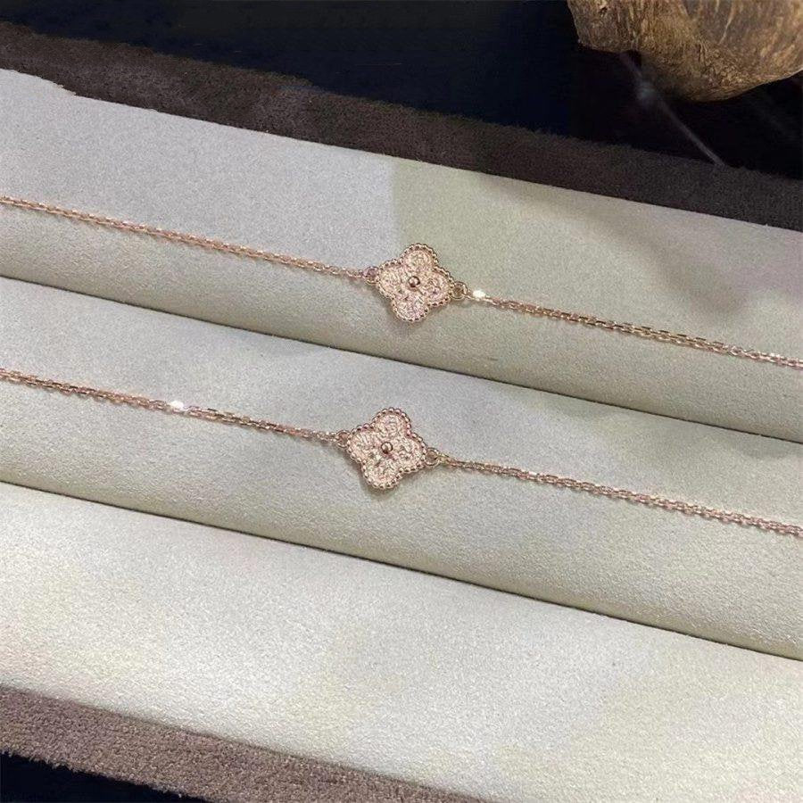 Miro CLOVER SINGLE FLOWER BRACELET