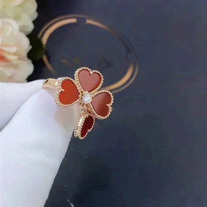 Miro SWEET CLOVER CARNELIAN RING