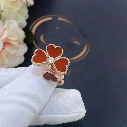 Miro SWEET CLOVER CARNELIAN RING