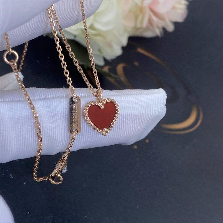 Miro SWEET CLOVER CARNELIAN HEART NECKLACE